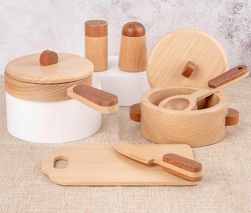 Mukaimo House Kitchen Set Made Of Logs